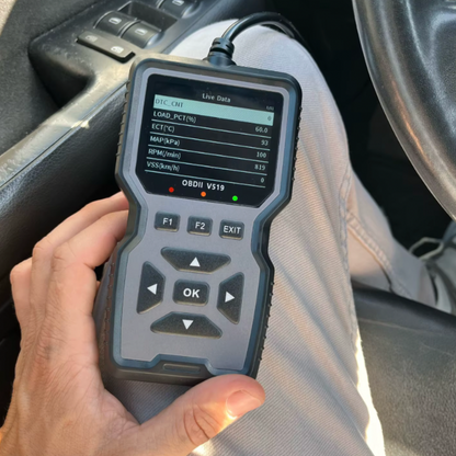 ENGINE DIAGNOSTIC OBD2 TOOL