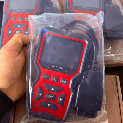 ENGINE DIAGNOSTIC OBD2 TOOL